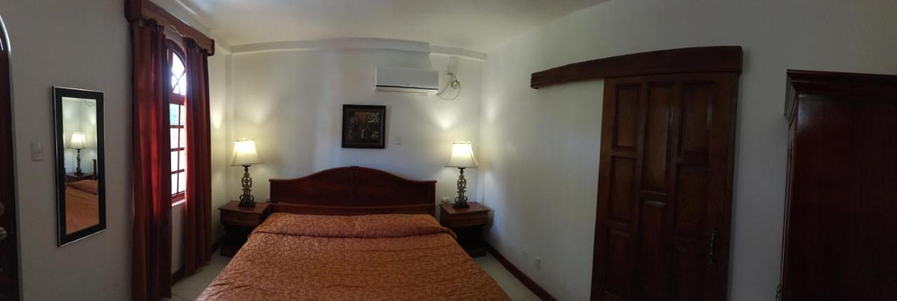 Hotel Los Higuerones Paso Canoas Eksteriør bilde