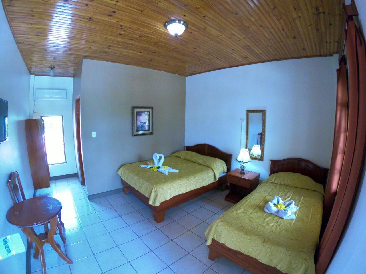 Hotel Los Higuerones Paso Canoas Eksteriør bilde